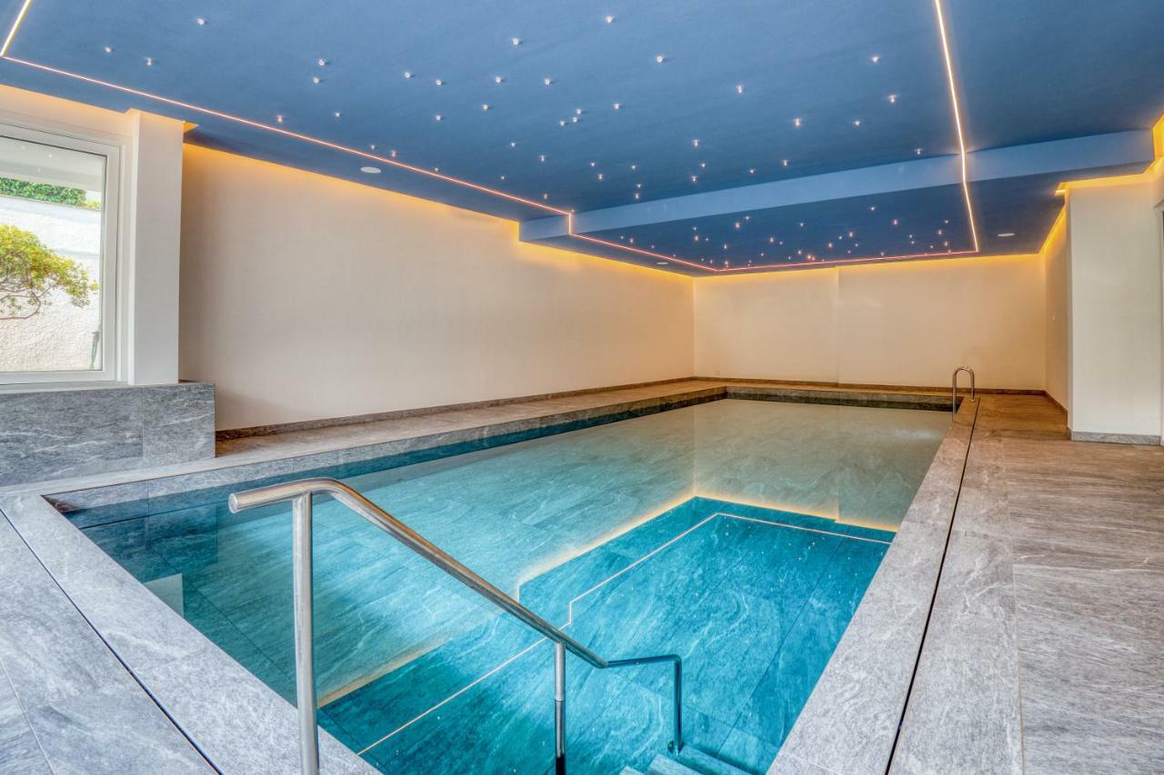 Sasso Boretto, Luxury Holiday Apartments 阿斯科纳 外观 照片